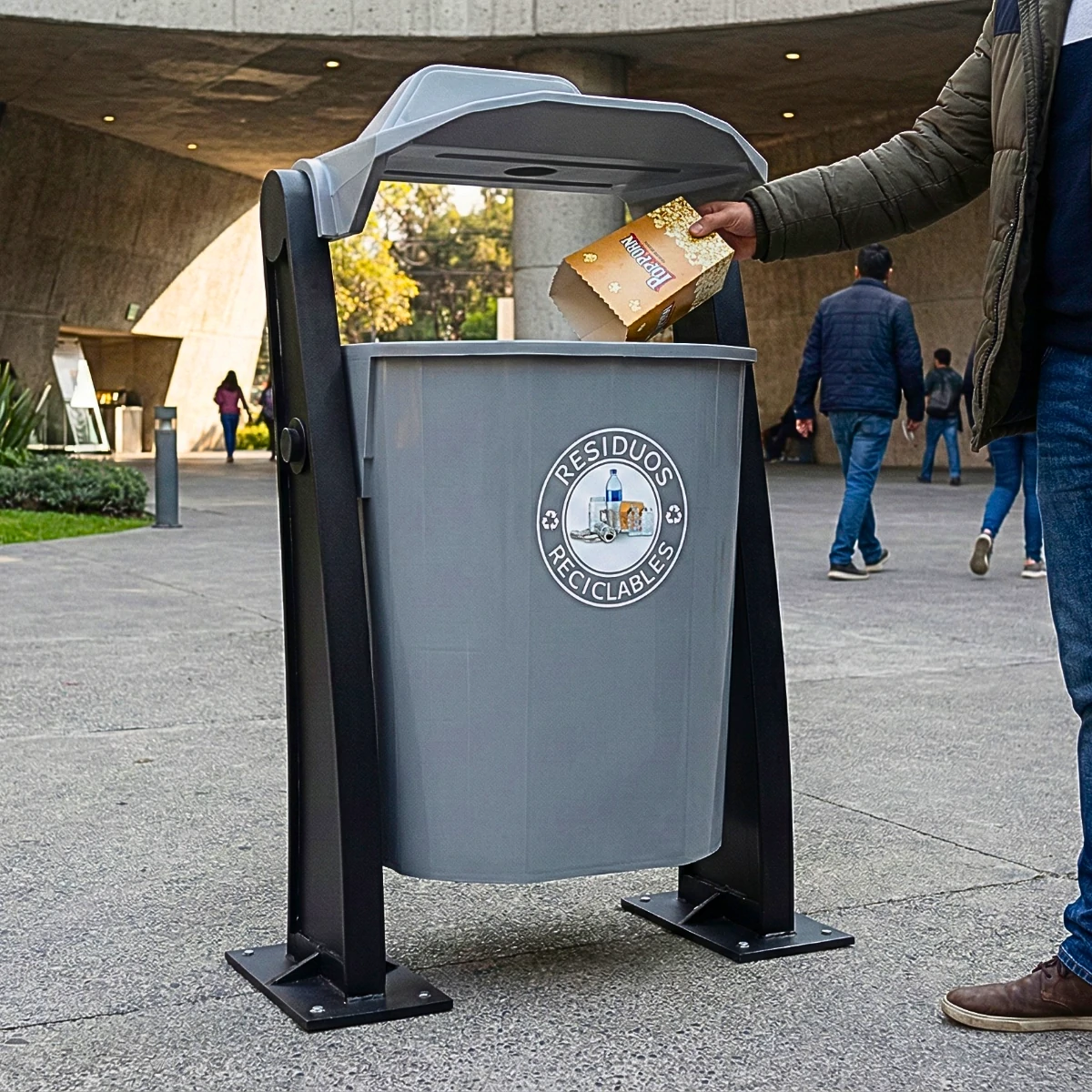 Botes ecológicos para basura