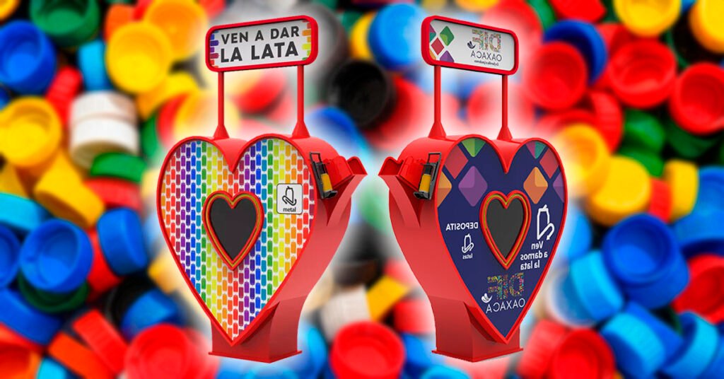 Contenedor de tapitas con forma de corazón para recolección de tapitas de plástico y latas, fondo colorido con tapas reciclables. Promueven el reciclaje y el apoyo a niños con cáncer